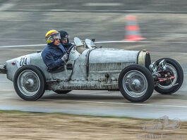 Bugatti%20Type%2035%20Course%202L%20-%201925%20-%20FR%20-%20DURIEU%20XAVIER.jpg