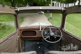Pearl%20restored%20interior.JPG